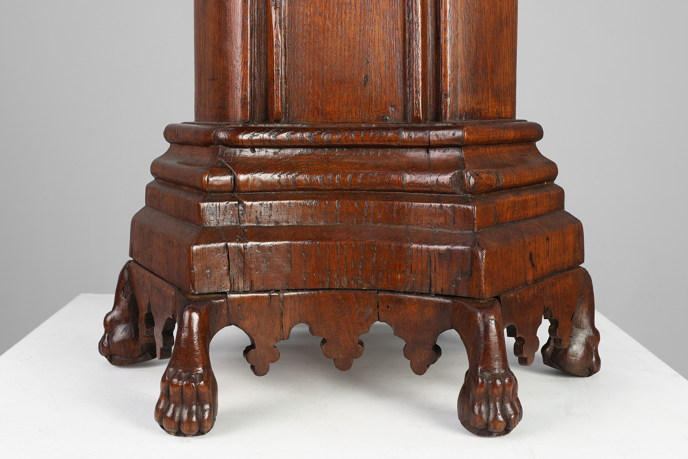 Neo-Gothic Oak Umbrella Stand with Sculptural Carving, France, 19th Centurythumbnail
